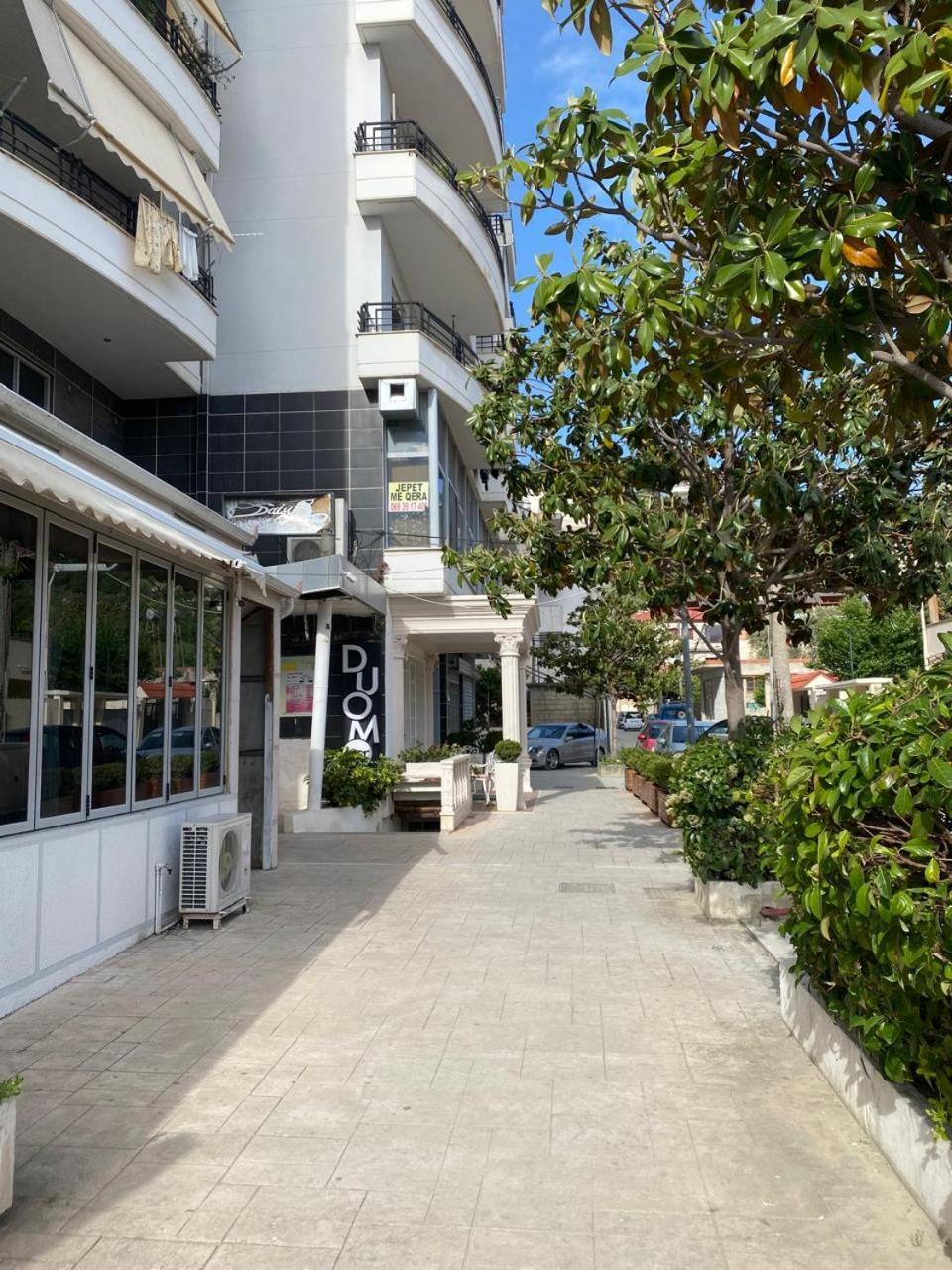 Liam Apartments Vlorë エクステリア 写真